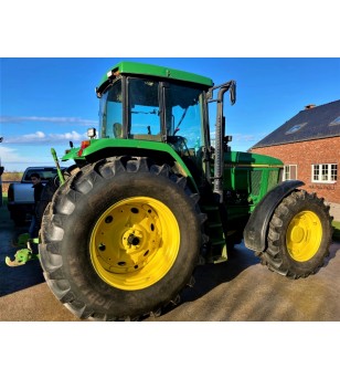 Tracteur John Deere 7700